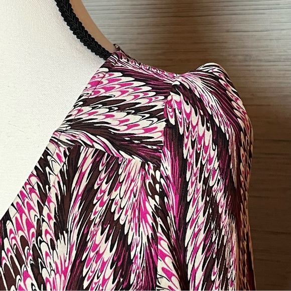 Diane von Furstenberg Wrap Dress 100% Silk Long Sleeve Pink Geometric Size 4 - Picture 4 of 8